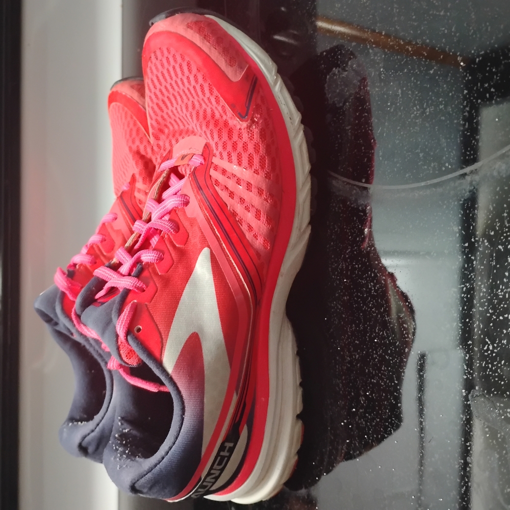 Brooks Red and Black Athletic Shoes with Cushioned Sole